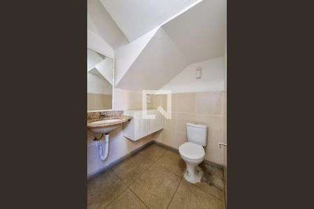 Casa para alugar com 360m², 6 quartos e 2 vagasLavabo