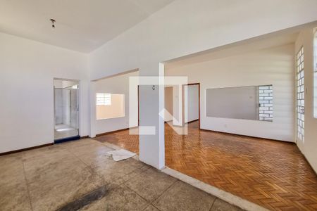 Casa para alugar com 360m², 6 quartos e 2 vagasSala 2