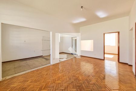 Casa para alugar com 360m², 6 quartos e 2 vagasSala 2