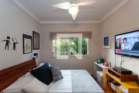 Casa à venda com 290m², 4 quartos e 2 vagasQuarto 1 Suíte