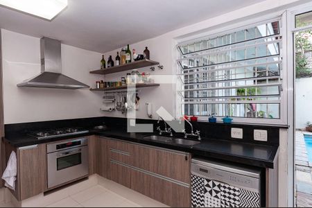 Casa à venda com 290m², 4 quartos e 2 vagasCozinha Americana