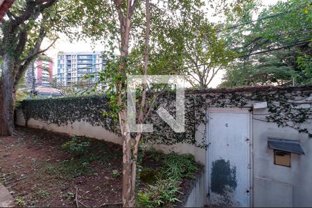 Casa à venda com 290m², 4 quartos e 2 vagasQuintal entrada de serviço