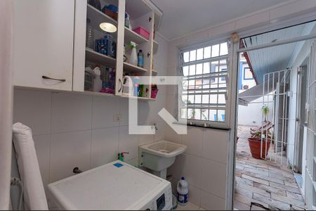 Casa à venda com 290m², 4 quartos e 2 vagasÁrea de Serviço