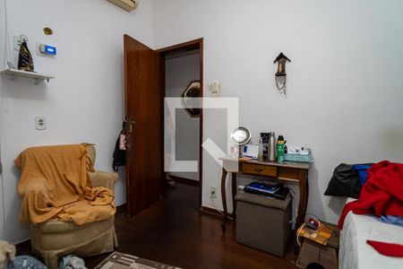 Casa à venda com 139m², 6 quartos e 2 vagasQuarto 3