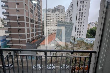 Studio para alugar com 24m², 1 quarto e sem vaga Studio para alugar com 24m², 1 quarto e sem vagaplaquinha