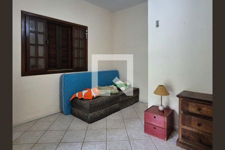 Casa de condomínio à venda com 150m², 4 quartos e 3 vagasQuarto 1