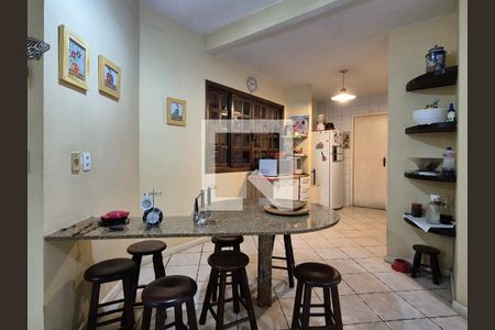 Casa de condomínio à venda com 150m², 4 quartos e 3 vagasCozinha