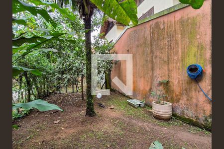 Casa de condomínio à venda com 150m², 4 quartos e 3 vagasÁrea externa