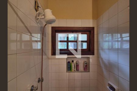 Casa de condomínio à venda com 150m², 4 quartos e 3 vagasBanheiro da Suíte