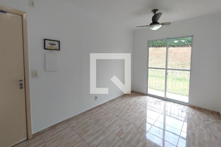 Sala de apartamento para alugar com 2 quartos, 47m² em Vila Marieta, Campinas