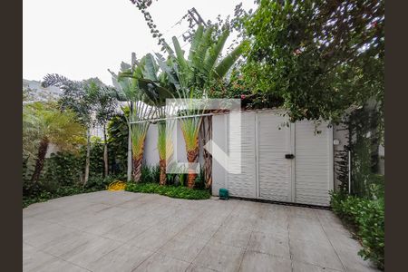 Casa à venda com 266m², 3 quartos e 3 vagas Casa à venda com 266m², 3 quartos e 3 vagasGaragem