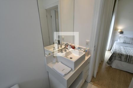 Casa de condomínio à venda com 311m², 4 quartos e 4 vagasBanheiro 2 - Suíte