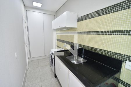 Casa de condomínio à venda com 311m², 4 quartos e 4 vagasÁrea de Serviço