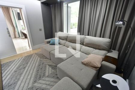 Casa de condomínio à venda com 311m², 4 quartos e 4 vagasSala 3