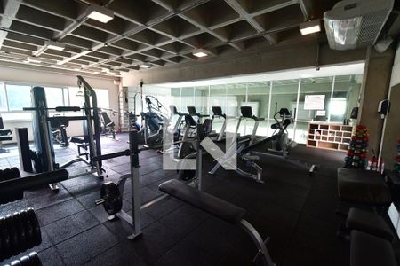 Casa de condomínio à venda com 311m², 4 quartos e 4 vagasÁrea comum - Academia