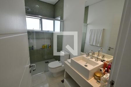 Casa de condomínio à venda com 311m², 4 quartos e 4 vagasBanheiro 2 - Suíte