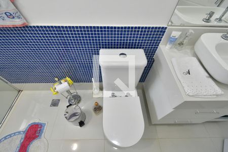 Casa de condomínio à venda com 311m², 4 quartos e 4 vagasBanheiro 3 - Suíte