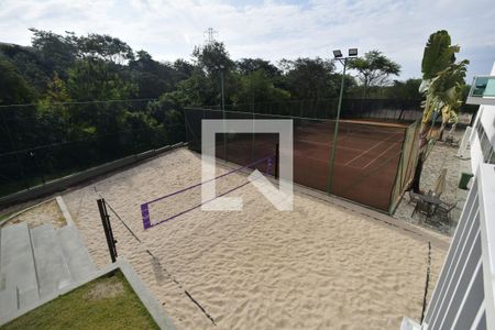 Casa de condomínio à venda com 311m², 4 quartos e 4 vagasQuadras