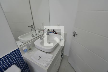 Casa de condomínio à venda com 311m², 4 quartos e 4 vagasBanheiro 3 - Suíte