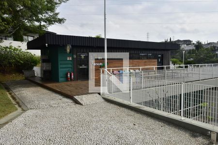 Casa de condomínio à venda com 311m², 4 quartos e 4 vagasMercearia