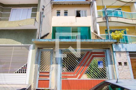 Casa à venda com 300m², 3 quartos e 3 vagasFachada
