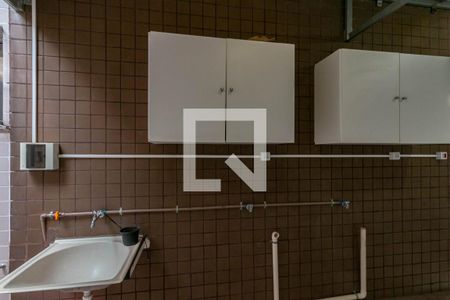 Apartamento à venda com 180m², 3 quartos e 2 vagas Apartamento à venda com 180m², 3 quartos e 2 vagasÁrea Externa