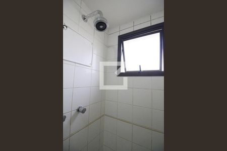 Banheiro de apartamento para alugar com 2 quartos, 55m² em Vila Olímpia, São Paulo