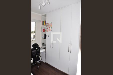 Apartamento à venda com 77m², 3 quartos e 2 vagasQuarto 02