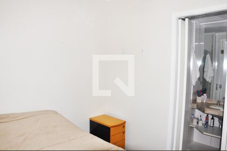 Apartamento à venda com 77m², 3 quartos e 2 vagasQuarto 01 Suíte