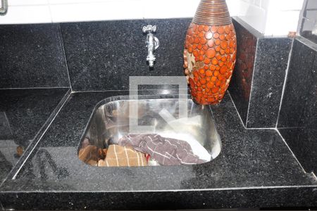 Apartamento à venda com 77m², 3 quartos e 2 vagas Área de Serviço