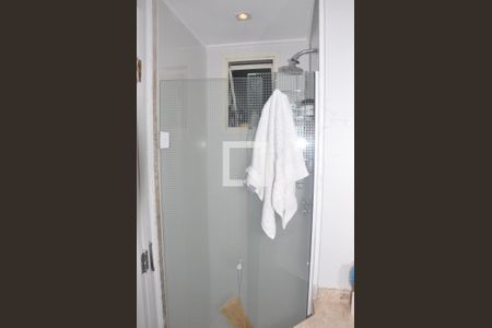 Apartamento à venda com 77m², 3 quartos e 2 vagasBanheiro Quarto 01 Suíte