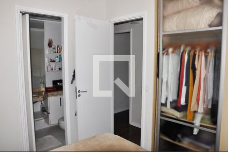 Apartamento à venda com 77m², 3 quartos e 2 vagasQuarto 01 Suíte