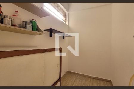 Quarto de serviço de apartamento para alugar com 2 quartos, 68m² em Centro, Santo André