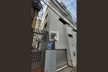 Apartamento para alugar com 68m², 2 quartos e 1 vaga Apartamento para alugar com 68m², 2 quartos e 1 vagaFachada
