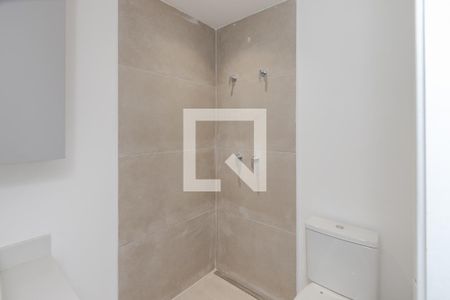 Apartamento à venda com 197m², 3 quartos e 3 vagasBanheiro da Suíte 2