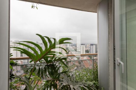 Apartamento à venda com 197m², 3 quartos e 3 vagasVista da Suíte 1