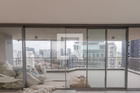 Apartamento à venda com 197m², 3 quartos e 3 vagasVaranda da Sala