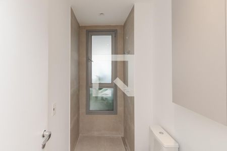 Apartamento à venda com 197m², 3 quartos e 3 vagasBanheiro da Suíte 3