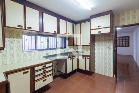 Casa para alugar com 146m², 4 quartos e 5 vagas Casa para alugar com 146m², 4 quartos e 5 vagasCozinha