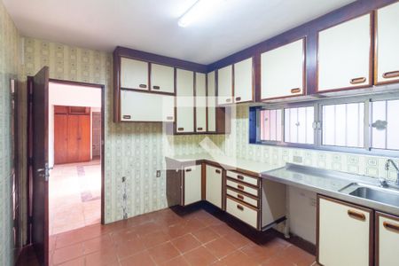 Casa para alugar com 146m², 4 quartos e 5 vagas Casa para alugar com 146m², 4 quartos e 5 vagasCozinha