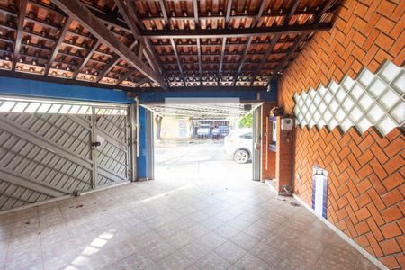Casa para alugar com 146m², 4 quartos e 5 vagas Casa para alugar com 146m², 4 quartos e 5 vagasÁrea externa