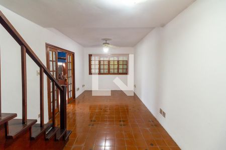 Sala de casa para alugar com 4 quartos, 146m² em Presidente Altino, Osasco