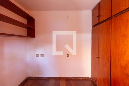Casa para alugar com 146m², 4 quartos e 5 vagas Casa para alugar com 146m², 4 quartos e 5 vagasQuarto de serviço