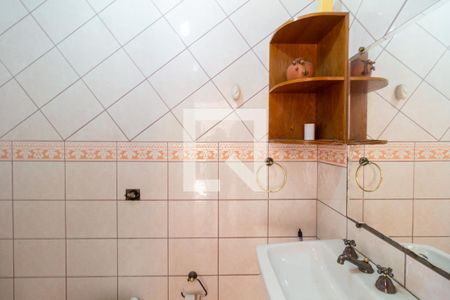 Casa para alugar com 146m², 4 quartos e 5 vagas Casa para alugar com 146m², 4 quartos e 5 vagasQuarto 4 - Banheiro
