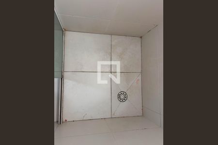 Apartamento para alugar com 41m², 2 quartos e sem vagaBanheiro