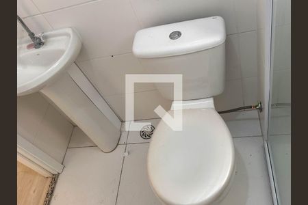 Apartamento para alugar com 41m², 2 quartos e sem vagaBanheiro