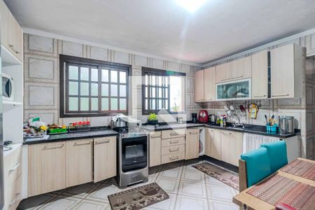 Casa à venda com 278m², 7 quartos e 3 vagasCozinha e Área de Serviço