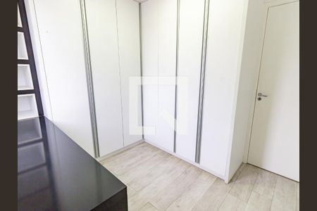 Quarto 1 de apartamento para alugar com 2 quartos, 49m² em Vila Bertioga, São Paulo