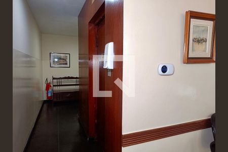 Apartamento à venda com 120m², 2 quartos e 1 vaga Apartamento à venda com 120m², 2 quartos e 1 vagaPortaria