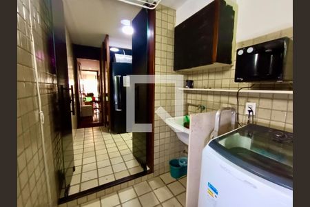 Apartamento à venda com 120m², 2 quartos e 1 vaga Apartamento à venda com 120m², 2 quartos e 1 vagaÁrea serviço